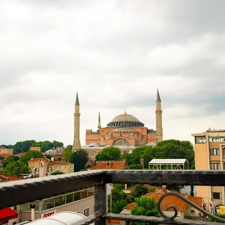 Hotell Antusa Design & 4*