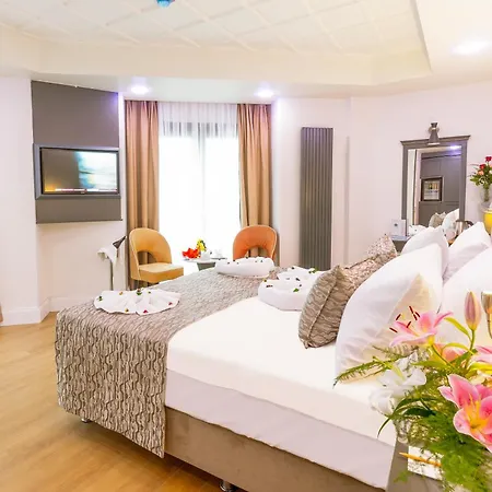 Antusa Design & Hotel